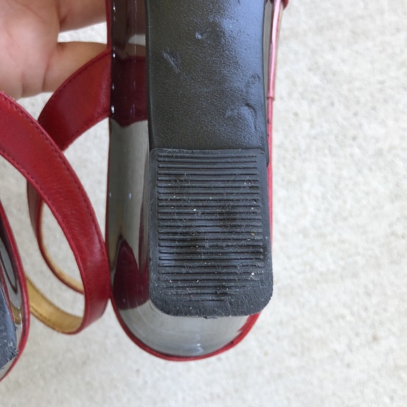 BOB BAKER Clear & Red Bow Front Peep Toe Sling Back Wedge Sandals - Picture 14 of 14